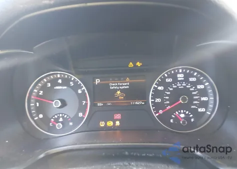 2022 Kia Forte Lxs z USA, uszkodzony, nr VIN 3KPF24AD5NE496649